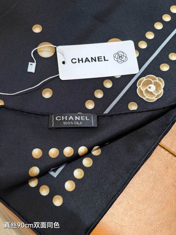 Chanel silk Scarf 90X90cm E160 (14)