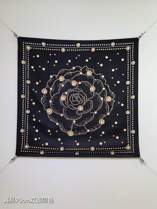 Chanel silk Scarf 90X90cm E160 (18)