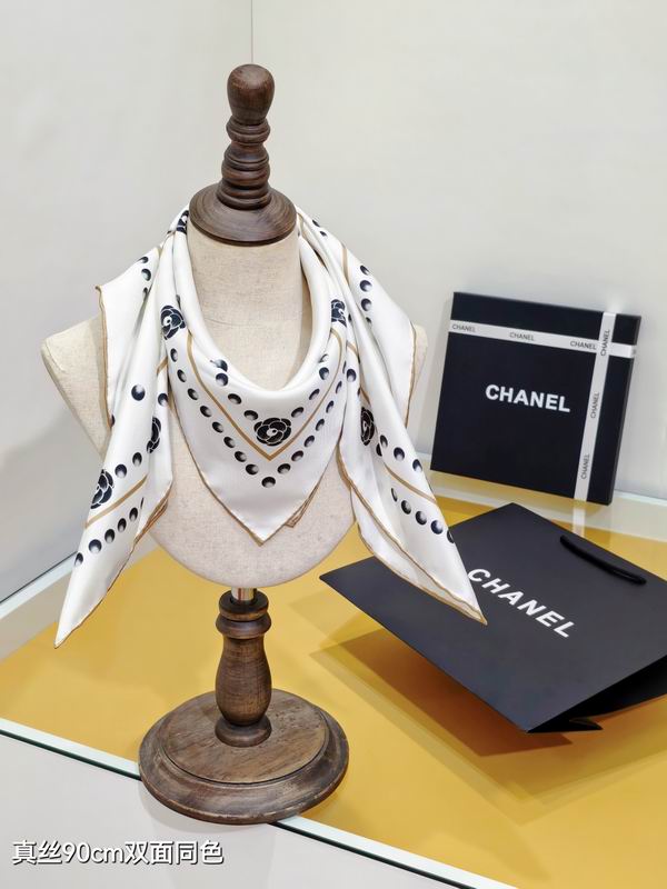 Chanel silk Scarf 90X90cm E160 (3)