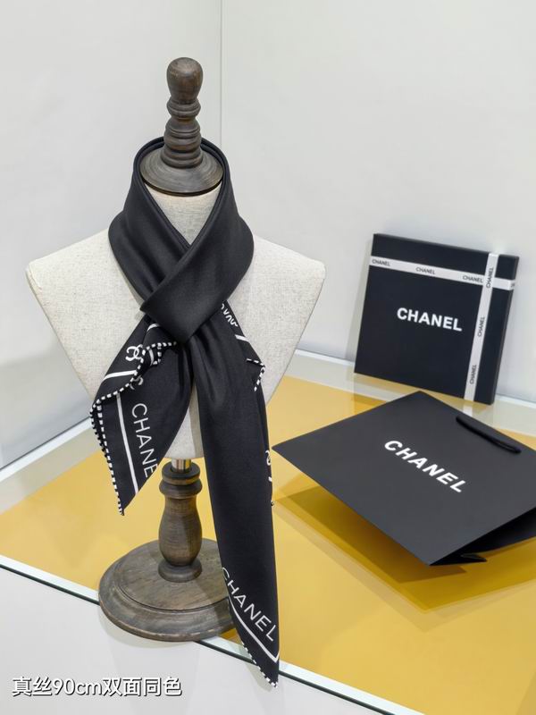 Chanel silk Scarf 90X90cm E161 (1)