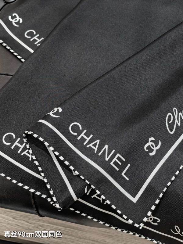 Chanel silk Scarf 90X90cm E161 (5)