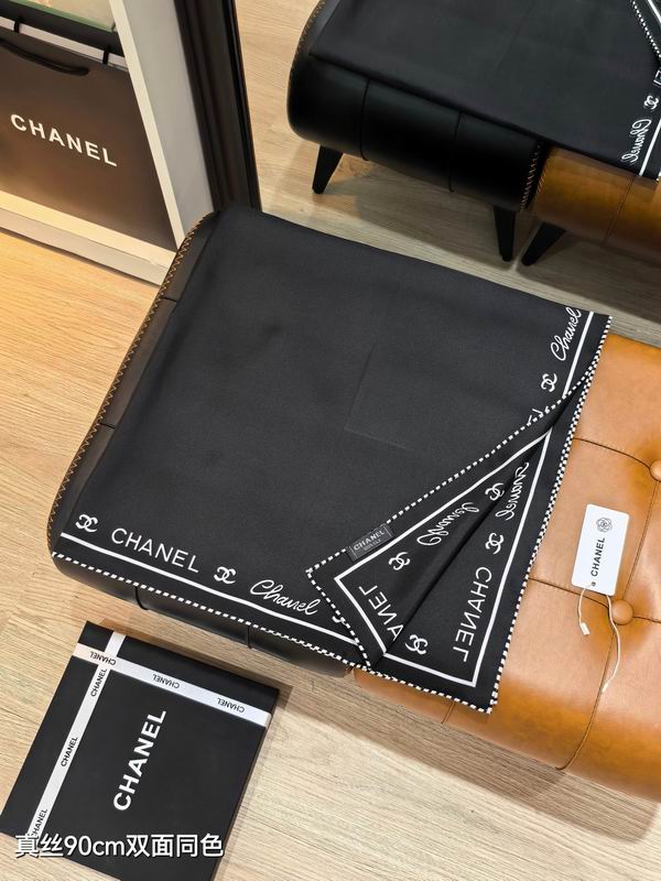 Chanel silk Scarf 90X90cm E161 (7)