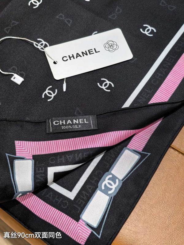 Chanel silk Scarf 90X90cm E162 (7)