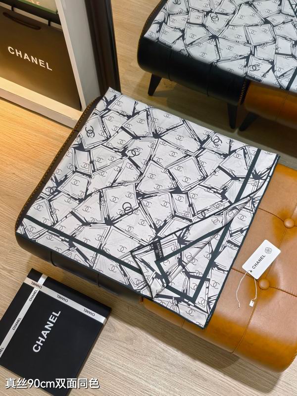 Chanel silk Scarf 90X90cm E190 (18)