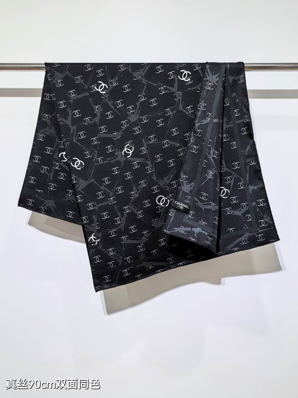 Chanel silk Scarf 90X90cm E190 (4)