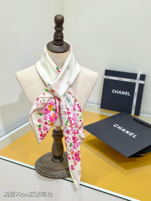 Chanel silk scarf 90X90cm E05 (2)
