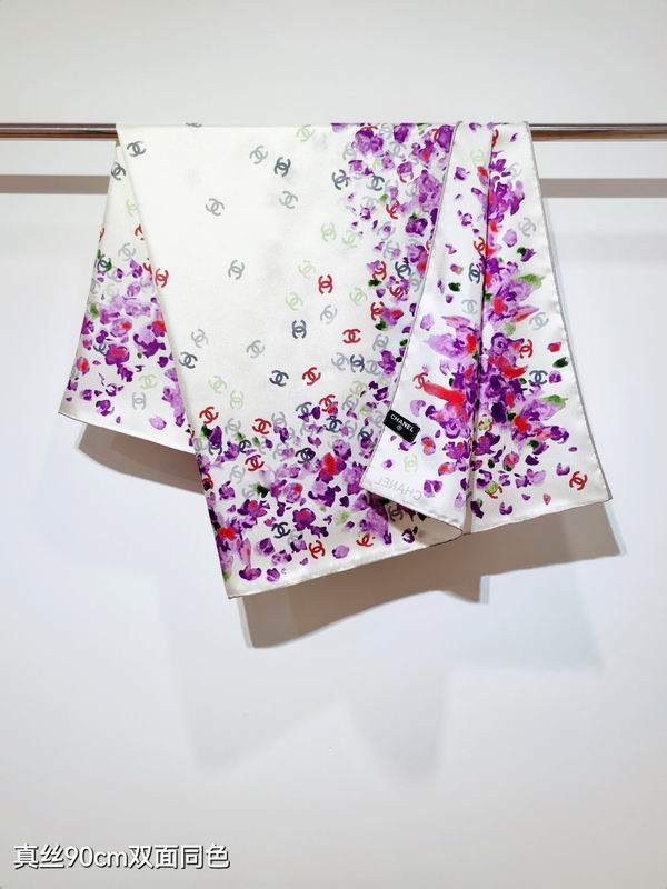 Chanel silk scarf 90X90cm E05 (24)