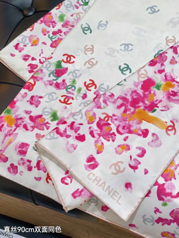 Chanel silk scarf 90X90cm E05 (6)