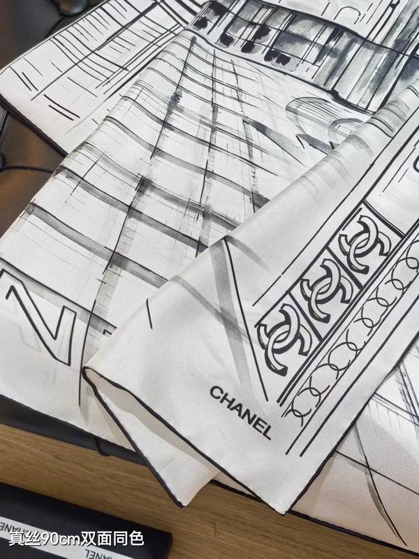 Chanel silk scarf 90X90cm E06 (15)