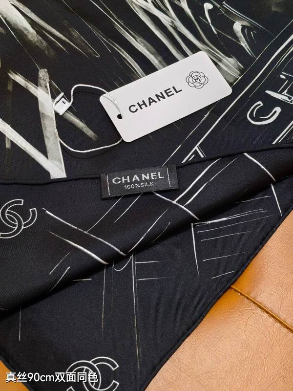 Chanel silk scarf 90X90cm E06 (5)
