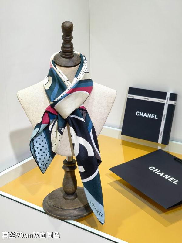 Chanel silk scarf 90X90cm E19 (12)