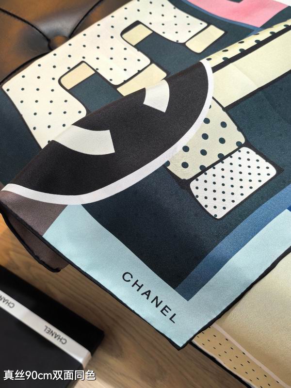 Chanel silk scarf 90X90cm E19 (16)