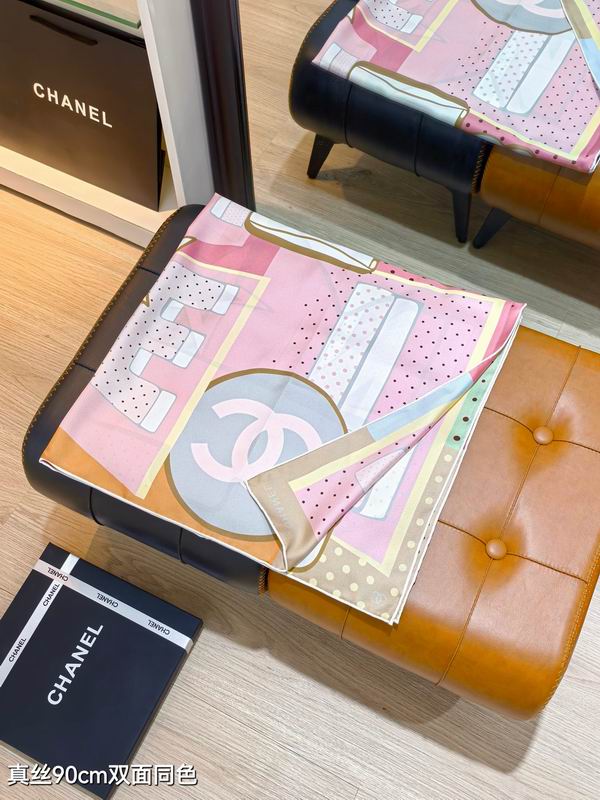 Chanel silk scarf 90X90cm E19 (9)