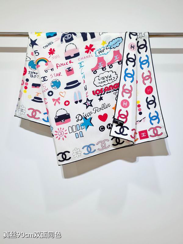 Chanel silk scarf 90X90cm E21 (3)