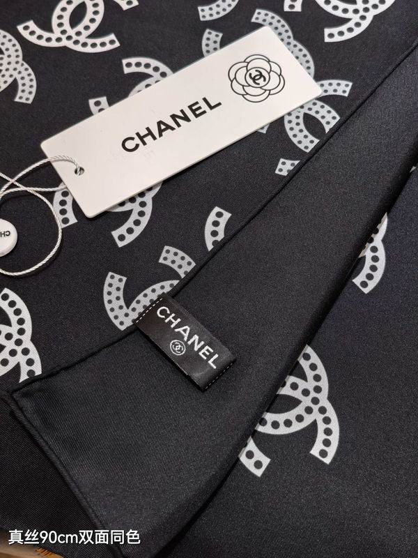 Chanel silk scarf 90X90cm E22 (5)