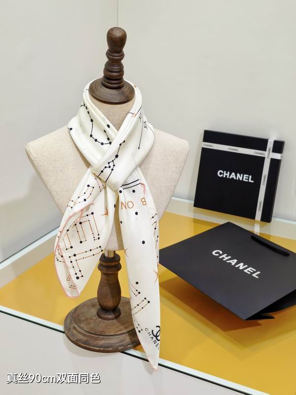Chanel silk scarf 90X90cm E24 (11)