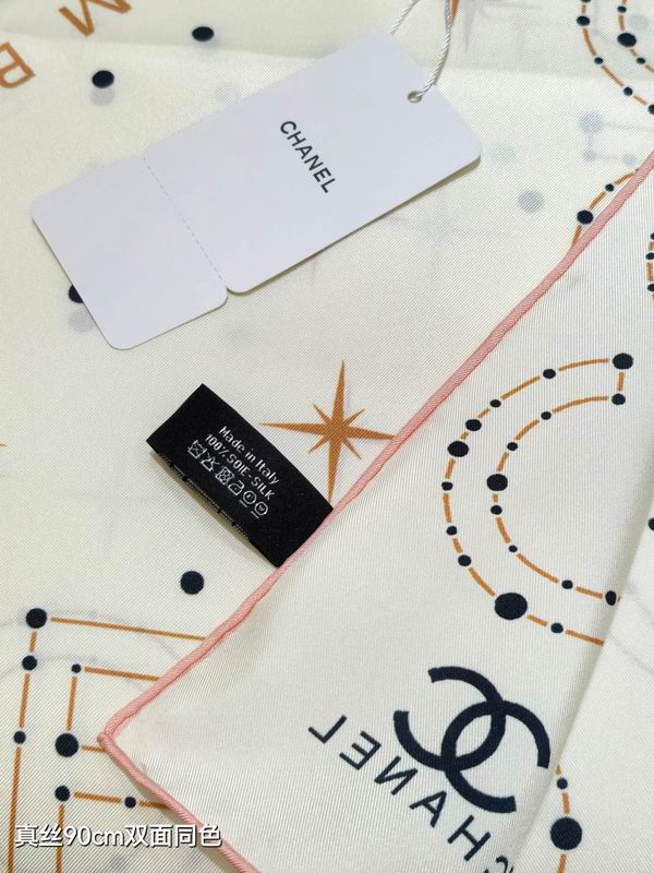Chanel silk scarf 90X90cm E24 (14)