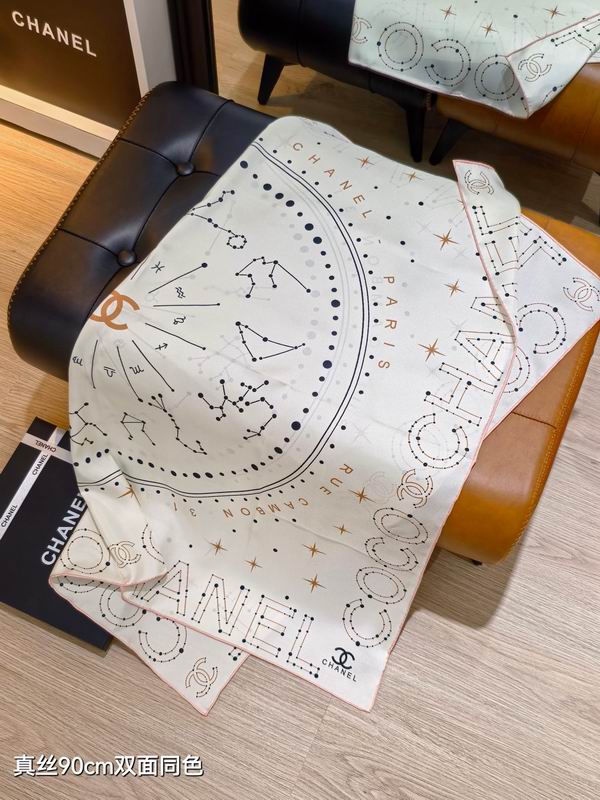 Chanel silk scarf 90X90cm E24 (16)
