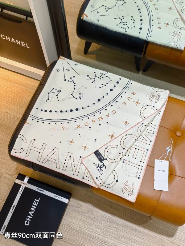 Chanel silk scarf 90X90cm E24 (17)