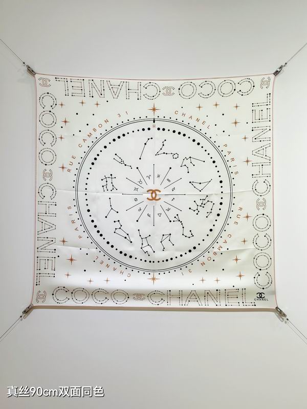 Chanel silk scarf 90X90cm E24 (18)