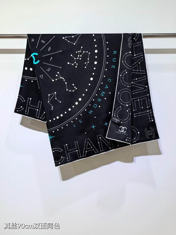Chanel silk scarf 90X90cm E24 (4)