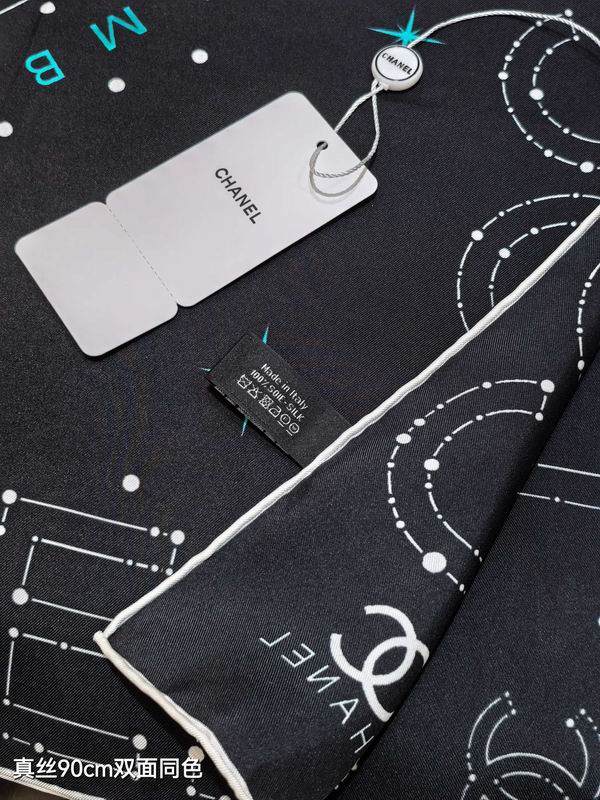 Chanel silk scarf 90X90cm E24 (5)
