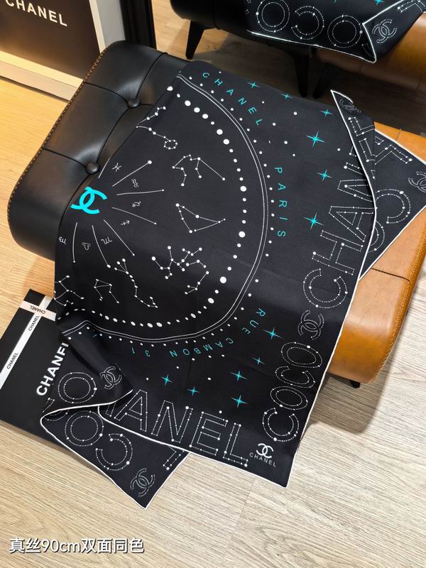 Chanel silk scarf 90X90cm E24 (7)