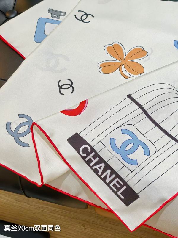 Chanel silk scarf 90X90cm E26 (6)