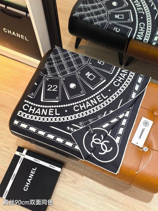 Chanel silk scarf 90X90cm E44 (8)