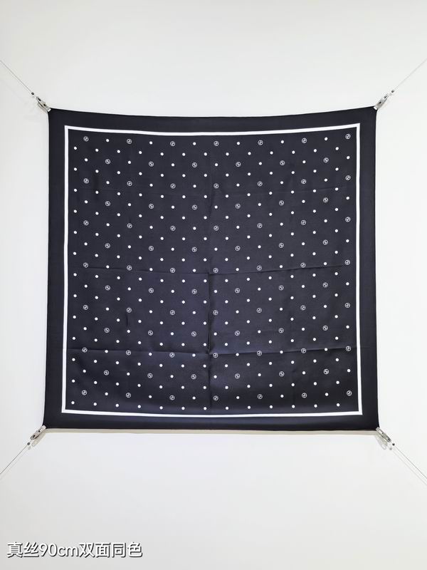 Chanel silk scarf 90X90cm E52 (9)