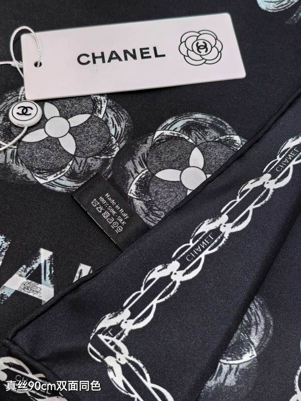 Chanel silk scarf 90X90cm E53 (14)