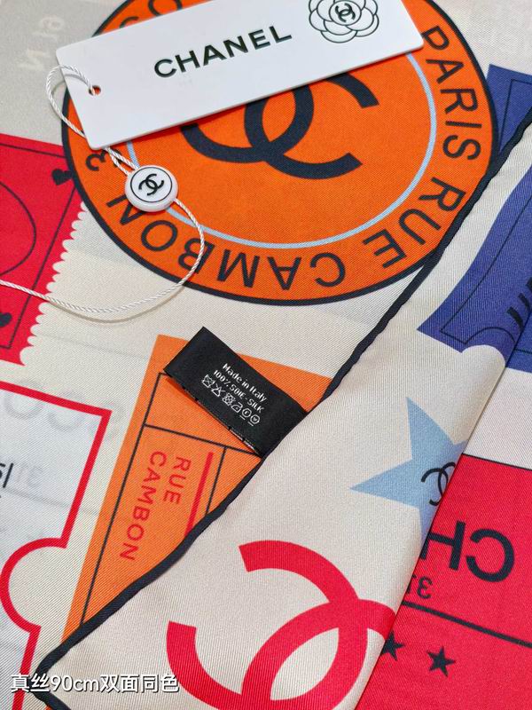 Chanel silk scarf 90X90cm E54 (14)