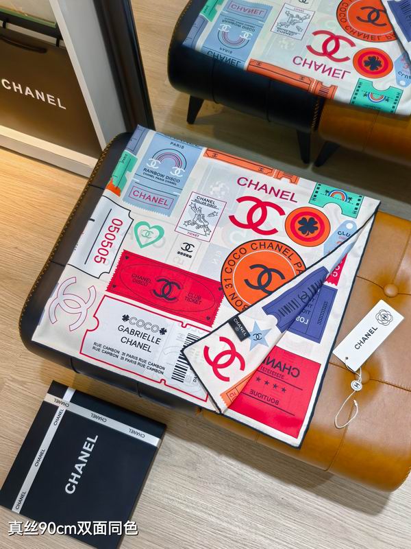 Chanel silk scarf 90X90cm E54 (17)