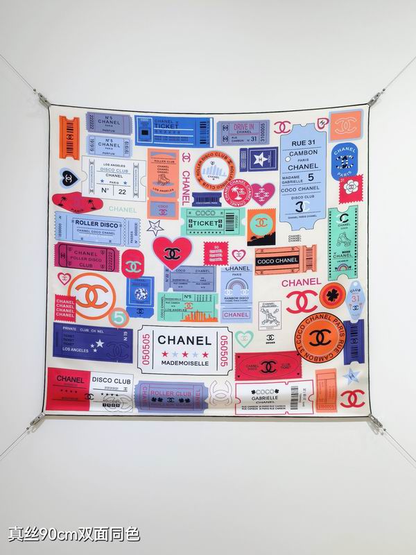 Chanel silk scarf 90X90cm E54 (18)