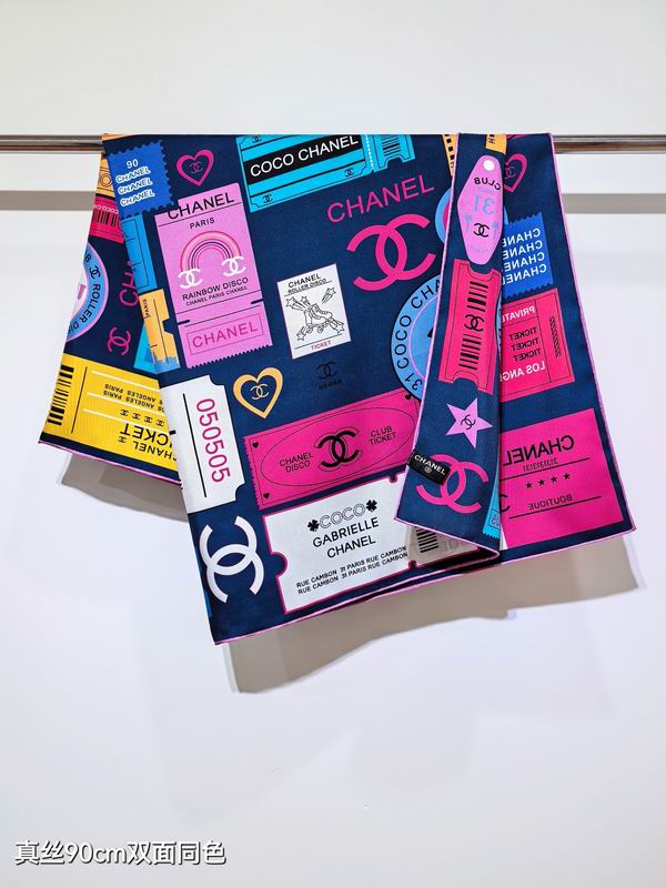 Chanel silk scarf 90X90cm E54 (4)