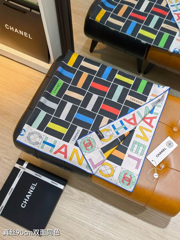 Chanel silk scarf 90X90cm E64 (8)