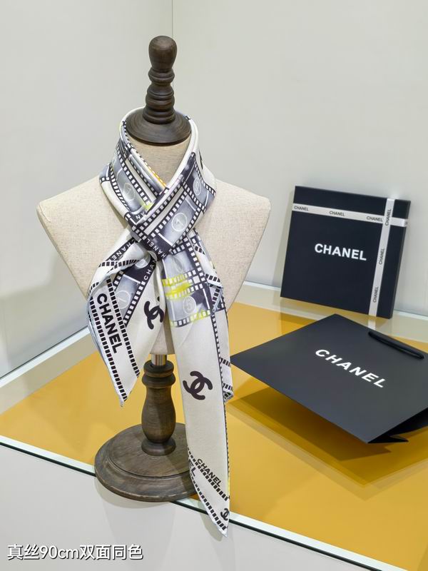 Chanel silk scarf 90X90cm E65 (11)