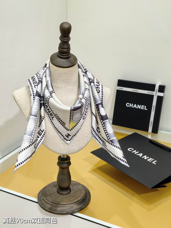 Chanel silk scarf 90X90cm E65 (12)