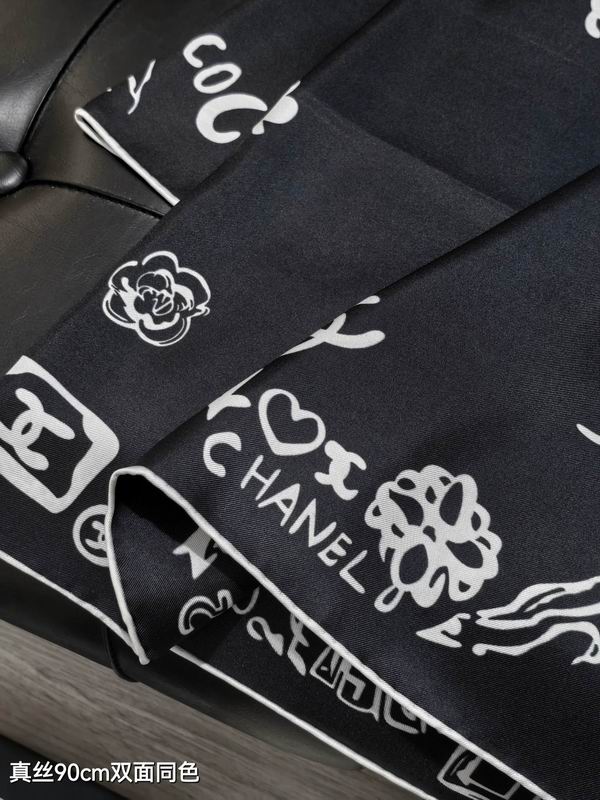 Chanel silk scarf 90X90cm E67 (15)