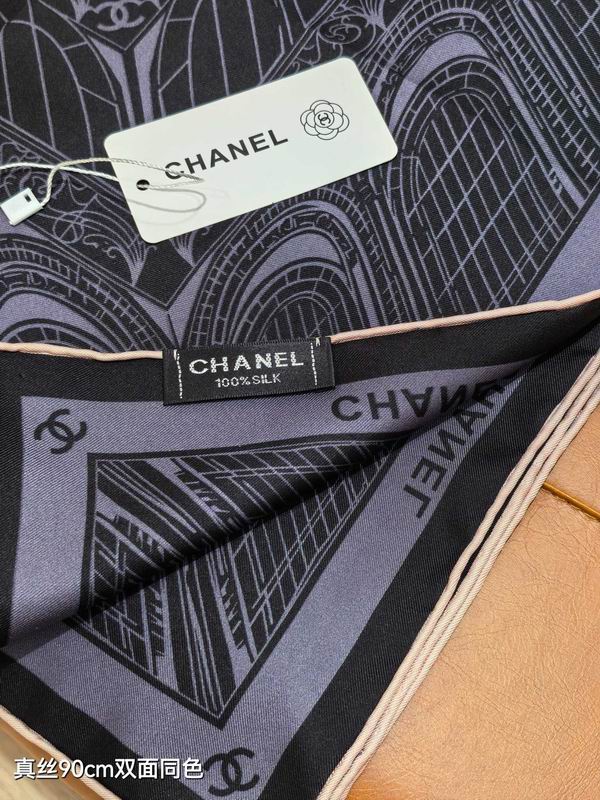 Chanel silk scarf 90X90cm E69 (5)