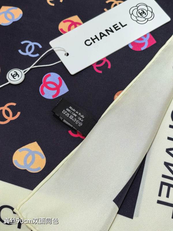 Chanel silk scarf 90X90cm E72 (5)
