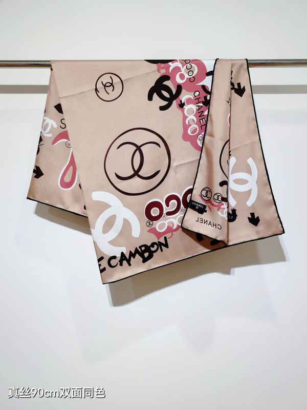 Chanel silk scarf 90X90cm E73 (3)
