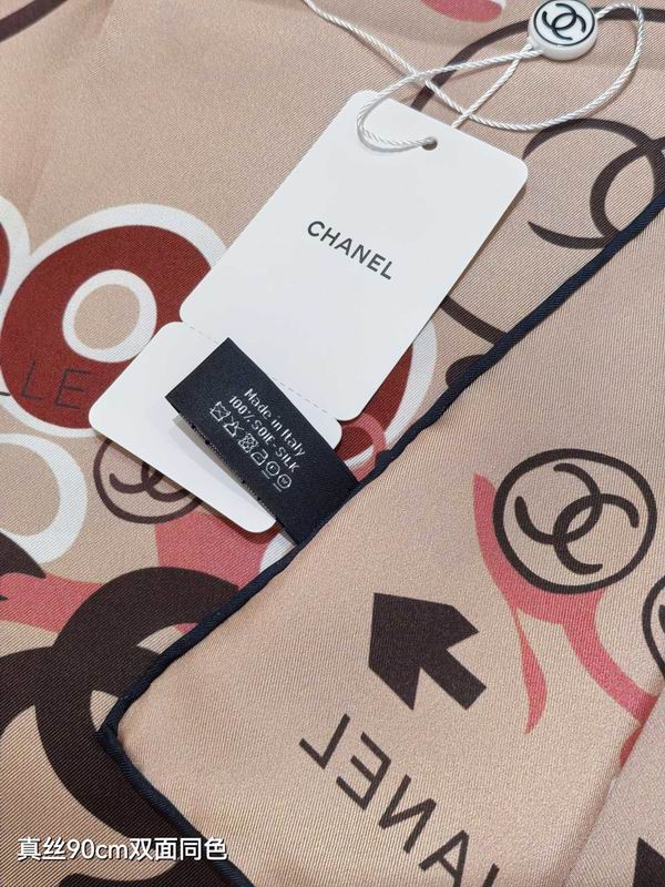 Chanel silk scarf 90X90cm E73 (4)