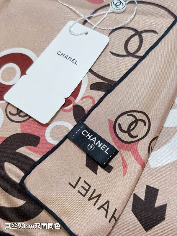 Chanel silk scarf 90X90cm E73 (5)