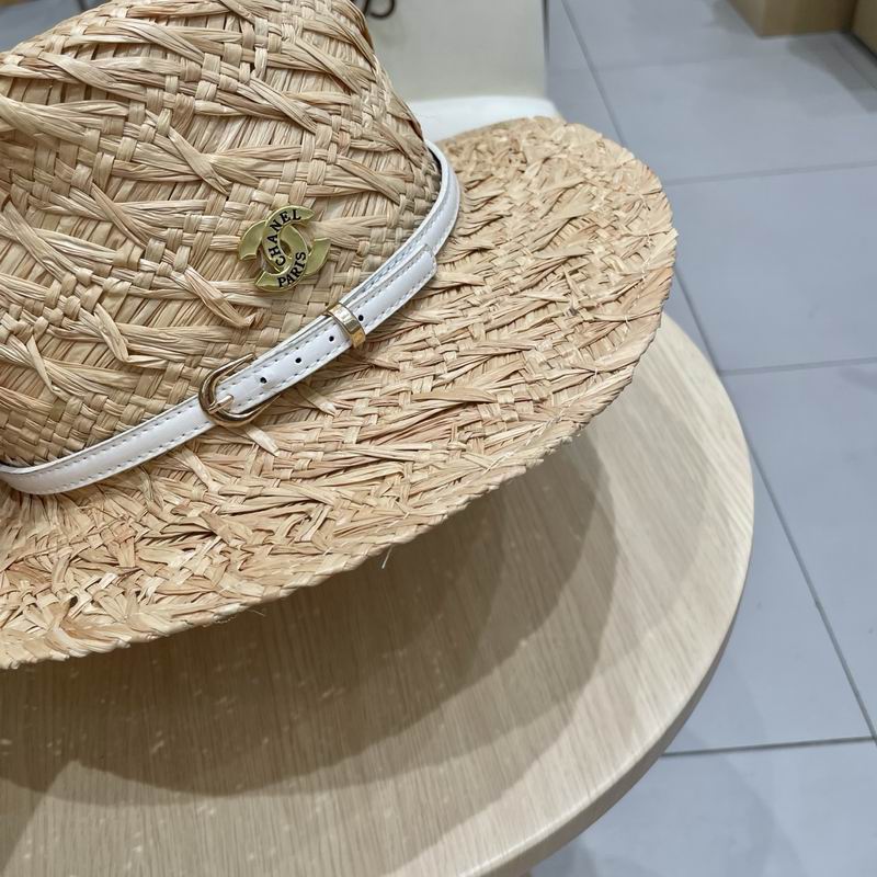 Chanel top hat (100)