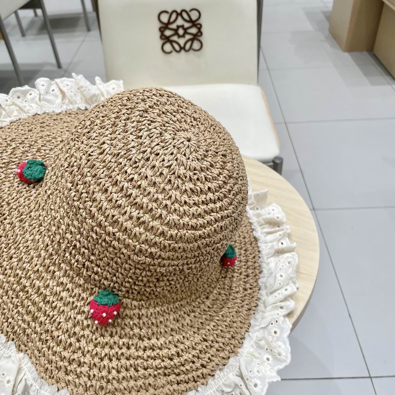 Chanel top hat (1070)