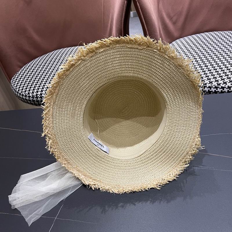 Chanel top hat (150)