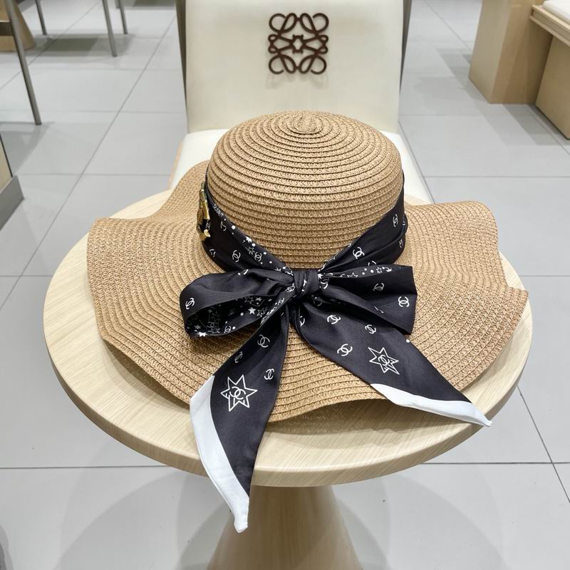 Chanel top hat (200)