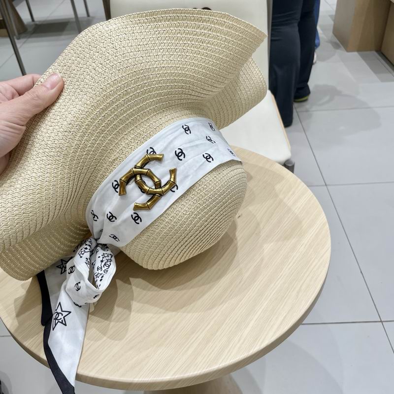 Chanel top hat (204)