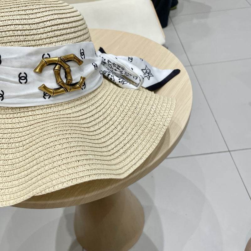 Chanel top hat (207)